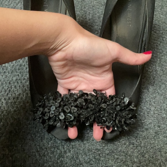 Nine West Pin Up Girl Open Toe Heels - Picture 5 of 7